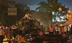3 tane 15 Temmuz var! 15 Temmuz tarihlerinde neler yaşandı? 15 Temmuzların ikisi darbe peki ya diğeri