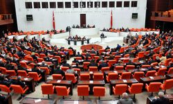 TBMM'de bu hafta yoğun gündem: Emekli maaşı, yargı düzenlemeleri ve komisyonlar meclis gündeminde