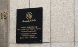 Özgür Özel'in Genel Başkanlığa seçildiği mekân! Bu mekân kimin talimatı ile kuruldu? Özgür Özel neden özellikle bu mekânı seçti? İşte o kulüple ilgili bilinmeyenler!