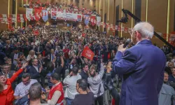 CHP'nin rozet töreninde figüran iddiası: Soruşturma başlatıldı
