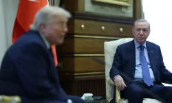 Cümlelerinin hepsi hava, hepsi civa! Hemen hiçbir konuda köşeli cümle kullanmadı! Trump aynı Trump, değişen bir durum yok! Sarı Kovboy topu ‘ortada’ bırakmadı ‘taca’ attı