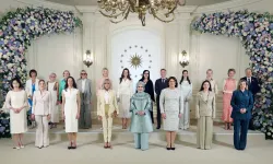 NATO Zirvesi esnasında Emine Erdoğan da kadınları ağırladı ama aralarında erkekler de vardı! Peki kimdi bu erkekler? İşte cevabı