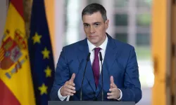 Başkentte NATO trafiği: Pedro Sanchez Ankara'ya indi