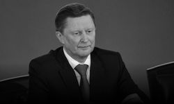 KGB'nin İngiliz aklı yaşamını yitirdi? O istihbaratçının ölümü neyi ifade ediyor? Kurtlar Vadisi'yle ne ilgisi var? Vadi’de hangi karakterdi? Bu haberi Türkiye'de yalnızca Millî Gazete’de okuyabilirsiniz? Gökçen Göksal yazdı…