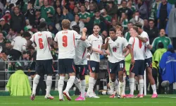 Azteca alev aldı: İngiltere Meksika’yı 3-2 devirip turladı