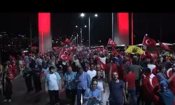 Ünlü isimler 15 Temmuz hakkında ne dedi? Sosyal medya hesaplarından paylaşımlar yaptılar! İşte o paylaşımlar