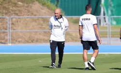 Italiano'dan transfer müjdesi: Beşiktaş'ta imzalar yolda
