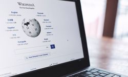 İnternetin kalesi Wikipedia kuşatma altında