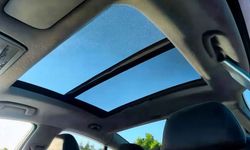 Araçlarda sunroof paniği: Camlar bomba gibi patlıyor
