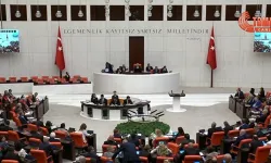 Meclis'te tarihi oturum: Terörsüz Türkiye Yasası görüşülüyor
