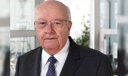 Ahmet Aras Kimdir, Kaç Yaşında ve Nereli? Eşi Gonca Köksal Aras Hangi Partiye Geçti?