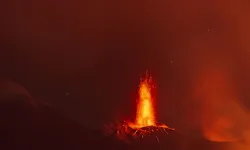 Etna'da 20 yılın kabusu: Katanya'da uçuşlar durduruldu