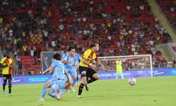 Göztepe hazırlık maçında Trabzonspor'u 2-1 mağlup etti İsmail Köybaşı'na duygusal veda