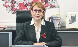 Güldem Atabay Kimdir, Kaç Yaşında, Nereli, Mesleği Ne, Eğitimi Nedir, Hangi Partiden, CHP'deki Görevi Ne, Neden Disipline Sevk Edildi?
