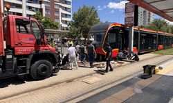 Kayseri'den acı haber: Tramvayın çarptığı genç kurtarılamadı