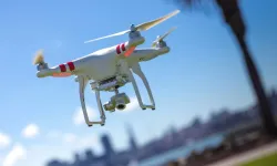 Otodan hırsızlık yapan 2 şüpheli Dronla tespit edildi