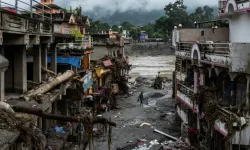 Nepal’de sel felaketi: Can kaybı 734’e çıktı, 2 bin 498 kişi kayıp