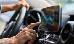 Araç sahipleri dikkat: O ekranlardan otomobiliniz hacklenebilir