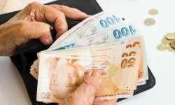 Emekliye seyyanen zam müjdesi! SGK uzmanı o tarihi işaret etti