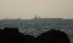 İran: ABD'ye ekonomik savaşta yardım eden bölge ülkelerinin çıkarlarını vururuz