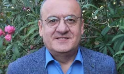 Uğur Emek kimdir, nereli ve hangi üniversitede görev yapıyor? Prof. Dr. Uğur Emek’in akademik kariyeri, kamu ihaleleri ve ekonomi çalışmaları