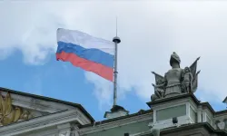 Rusya'da alarm zilleri: Dev petrokimya tesisi vuruldu