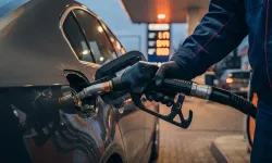 Motorinde gece yarısı 5,57 TL indirim: Tabelalar değişti