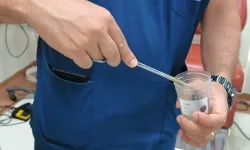 Çorum'da bir hastanın boğazından canlı sülük çıkarıldı!