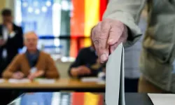 Almanya 2026 seçim sonuçları ne oldu? AfD’nin oy oranı kaç? CDU neden ikinci kaldı? SPD ve Yeşiller yüzde kaç aldı?