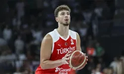 Alperen Şengün'ün boyu kaç, kilosu ne kadar, pozisyonu ne, hangi NBA takımında, kaç yaşında?