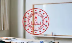 MEMURLARA UYUM İZNİ DETAYLARI 2026! İdari izin hangi tarihlerde, anne baba birlikte kullanabilir mi, günlük süre kaç saat, başvuru nasıl yapılacak?