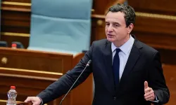 Albin Kurti Kimdir, Hangi Partili, Eşi Kim, Neden Hapse Girdi?