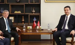 Ahmet Davutoğlu ifadeye çağrıldı: Mahmut Arıkan destek için Ankara Adliyesi'nde olacak