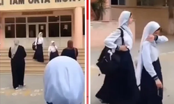 Azerbaycan’da başörtüsü zulmü: Okula alınmayan öğrenciler ağlayarak döndü