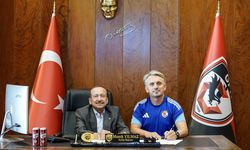 Gaziantep FK teknik direktör Orhan Ak ile anlaştı
