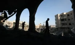 Gazze Üniversiteleri ile daha çok dayanışmalı! Binalar yıkılabilir, ancak üniversite yok edilemez! Gazze'de eğitim yeniden ayağa kalkmalı!