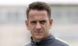 Amir Hadziahmetovic kimdir? Hangi takımda oynuyor? Mevkisi ne? Hangi takımlarda forma giydi?