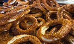 İstanbul simit fiyatı 2026 ne kadar, 25 TL’den kaça çıktı, yüzde 20 zam nasıl hesaplanıyor, yeni fiyat nerelerde geçerli