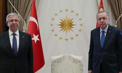 Ankara Büyükşehir Belediye Başkanı Mansur Yavaş’ın Cumhurbaşkanı Erdoğan ile yaptığı görüşmenin etkilerinin zamanla ortaya çıkması bekleniyordu ama Ankara merkezli deprem bugün oldu Yavaş yavaş bekleniyordu çok hızlı oldu