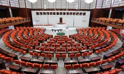 Meclis’te yeni yasama yılı başlıyor: Milyonları ilgilendiren düzenlemeler gündemde