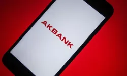13 Eylül Akbank Çöktü mü? Mobilde Sorun Neden Var? İnternet Bankacılığı Açılıyor mu? Sistem Normale Döndü mü?