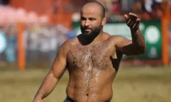 Orhan Okulu kimdir, kaç yaşında, nereli, eşi kim, kaç çocuğu var, hangi belediye adına güreşiyor?