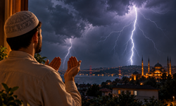 Şimşek çakınca hangi dua okunur? Gök gürlediğinde Peygamberimizin okuduğu dua nedir, Türkçe anlamı ve Arapça okunuşu!