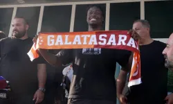 Galatasaray, Fransız futbolcu Bitshiabu'yu kadrosuna kattı