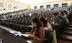 2026-2027 Üniversiteler AÇILIŞ TARİHİ! Güz Dönemi Ne Zaman Başlıyor, Ders Kayıtları Hangi Tarihte, Akademik Takvim Nasıl İşleyecek?