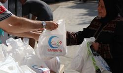 Cansuyu'ndan Lübnan'daki Filistinlilere kurban desteği! 11 bin 200 aileye kurban eti
