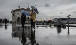 İstanbul için fırtına ve sağanak alarmı: AKOM gün vererek uyardı