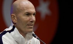 Zinedine Zidane kimdir, Müslüman mı, kökeni, kaç yaşında, aslen nereli? Zidane Fransa Milli Takımı teknik direktörü mü?
