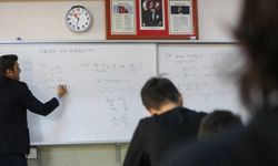 Öğretmenlere 1 maaş ikramiye SON DURUM! Meclis'ten geçti mi? Kimlere verilecek, ne zaman yatacak?