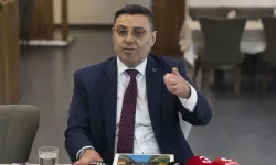 AK Parti'li Serkan Bayram'dan 'Fon' çarkı: Erdoğan'dan helallik istedi, tepkiler dinmedi